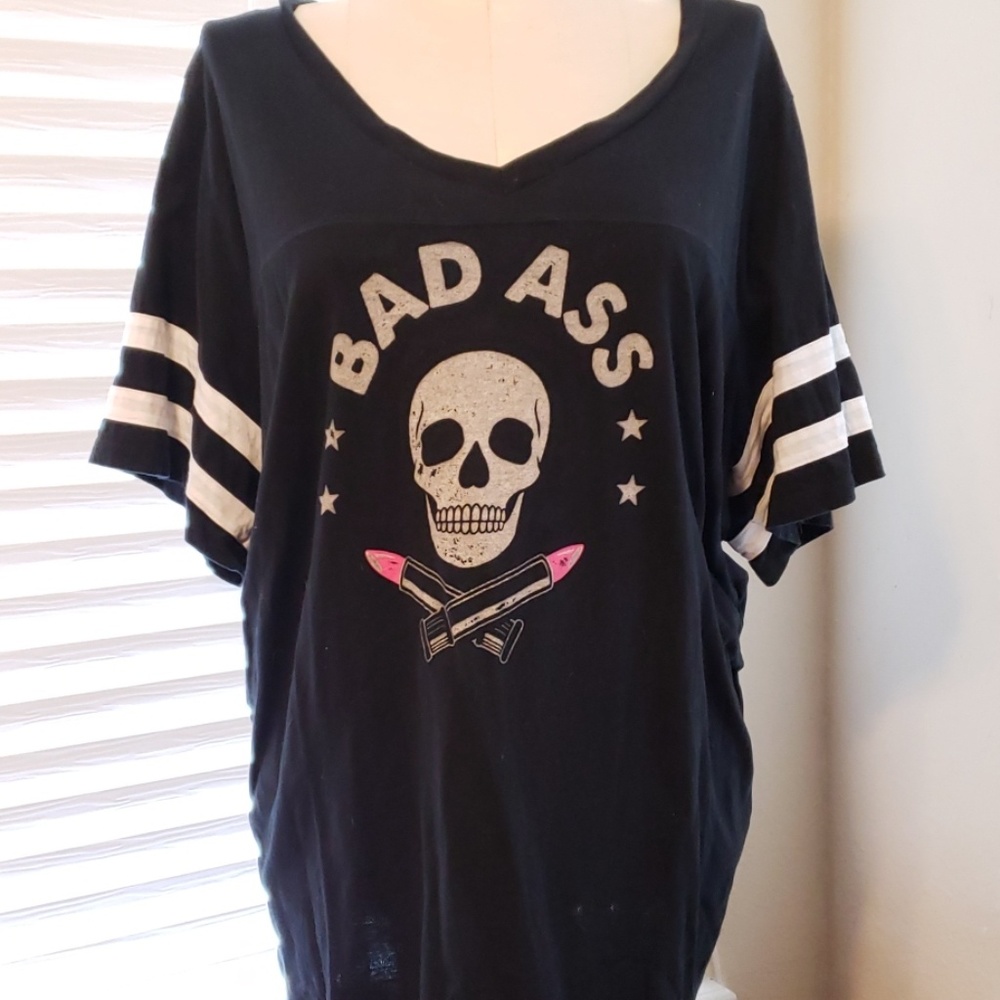 Torrid Baseball T Shirt BAD ASS Lipstick Size 4